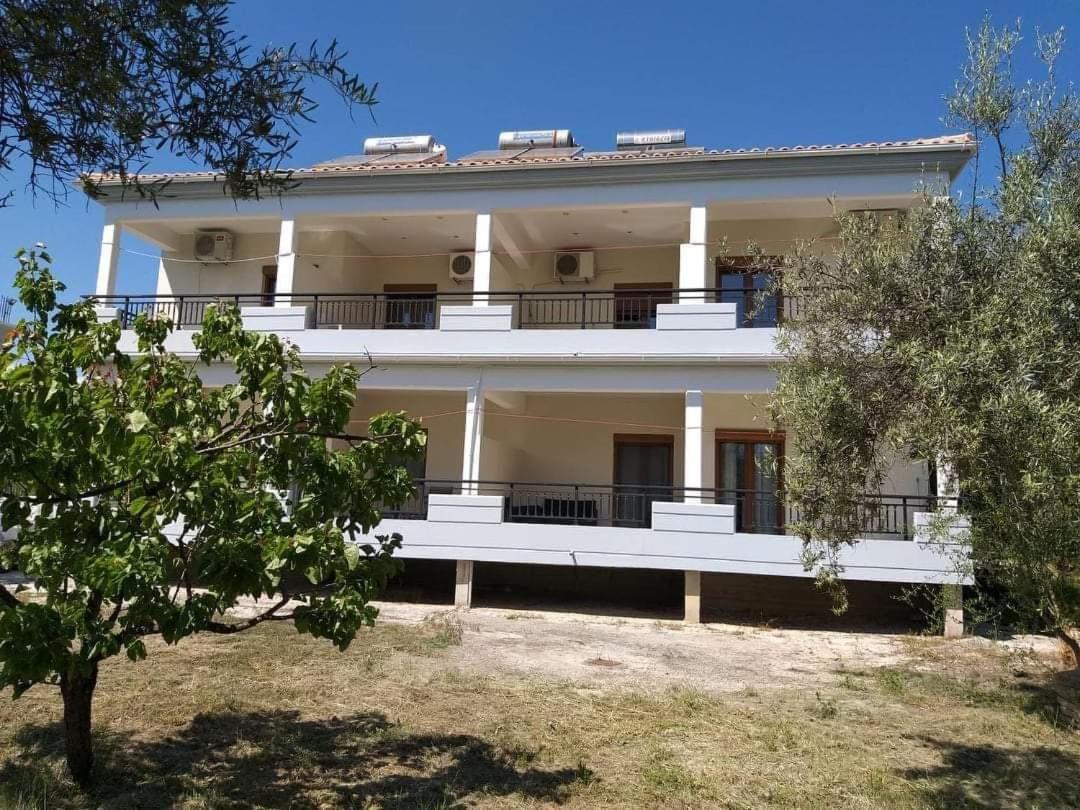Chris Apartment Vasiliki  Luaran gambar
